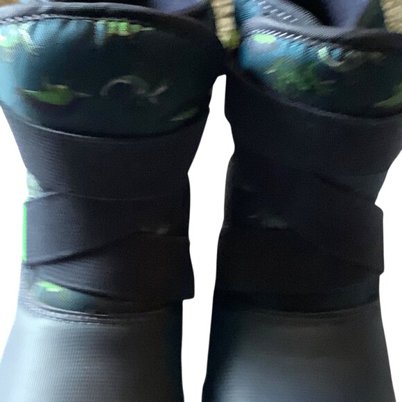 Carters Legolas Boys Dinosaur Print Winter Snow Boots Size 7M - Picture 6 of 7